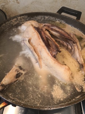 Duck of braise in soy sauce (whole) practice measure 6