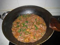 The practice measure of chestnut stew duck 4