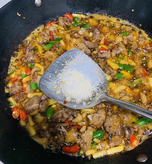 The practice measure from the dish with easy and comfortable duck of tribute small fry 15