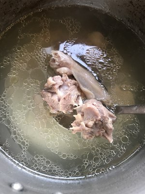 Soup of wet Shan Bao, the practice measure of soup of bamboo shoot duck 7