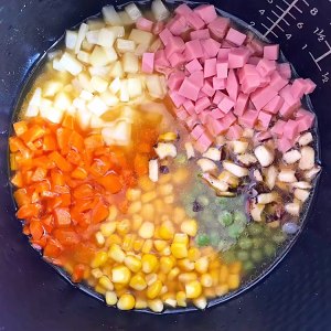 The practice measure of meal of stew of net red tomato 5
