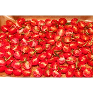 The practice measure of small tomato of oily be soiled 1