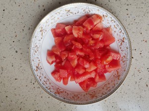 トマト野菜の顔の練習尺度 3 