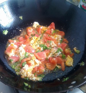 The practice measure that egg of tomato dish leaf fries a meal 4