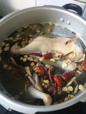 The practice measure of sesame oil duck 3