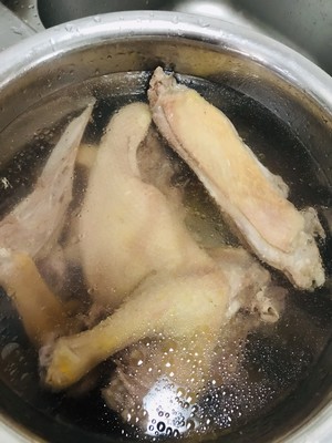 Bai Qie duck and characteristic dip in the practice measure of makings 5