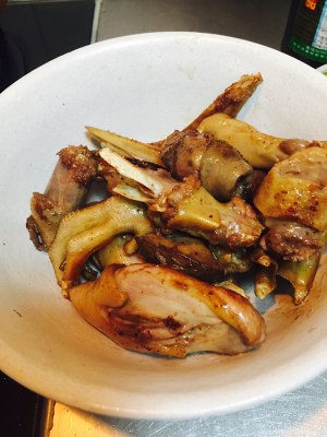 Dish of Hunan characteristic name - - the practice measure of Zhi river duck 6