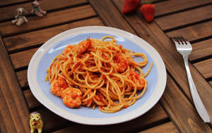 Italy of tomato of shelled fresh shrimps the practice measure of the face 6