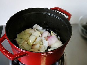 シチュー6を煮込んだトマトのサーロンの練習法