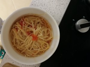 The practice measure of slices of fish meat of tomato Ba Sha 11