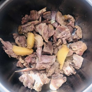 Face of flesh of duck of braise in soy sauce (duck soup bottom) practice measure 7
