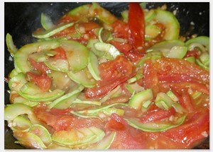 The practice measure of pumpkin braise tomato 8