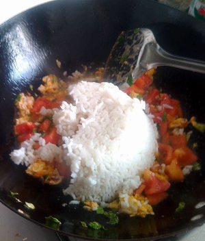 The practice measure that egg of tomato dish leaf fries a meal 5
