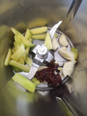 The practice measure of duck of ginger young stew 1