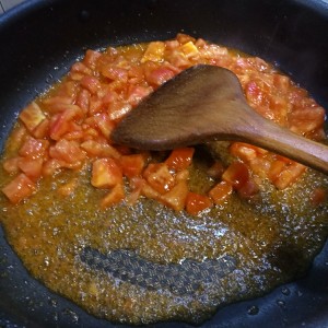 The tomato that wants oily salt only fries beautiful dish, very pink is very delicious. practice measure 7