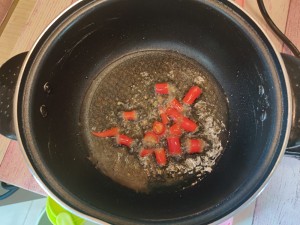 The practice step that achieves duck of eggplant of braise in soy sauce oneself 8