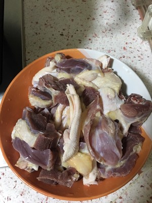 Duck flesh two feed (duck of duck of stew of potato purple perilla, dry stir-fry before stewing) practice measure 1
