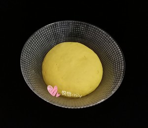 The practice measure of duckling steamed bread 6
