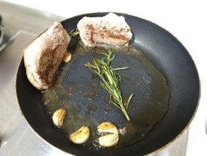 The practice move that decoct duck bosom matchs juice of fragrant citrus red wine 7