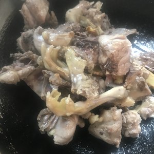 The practice measure that Chinese caterpillar fungus spends the duck that stew 1