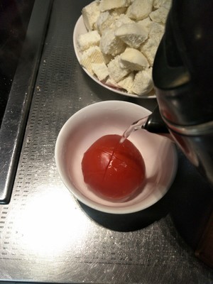 The spring of remnant steamed bread -- the practice measure that tomato fries steamed bread man 2