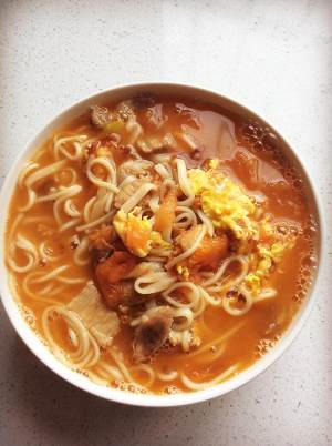 The practice measure of super and delicious tomato noodles in soup 10