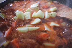 Pork tomato stews dish, Han Zeng " the friend of coffee " practice measure 10