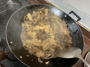 Edition of the daily life of a family child the practice measure of ginger stew duck 4