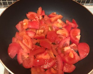 The practice measure that fat cattle of simple and easy tomato coils 1