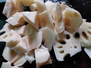 The practice measure of duck of lotus root stew 3