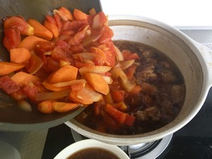 The practice measure of the tomato potato sirlon that stew 19