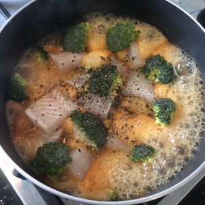 Exceed quick worker eat reducing weight - the practice measure of the bowl of fish of benefit of dragon of acerbity hot tomato that does not put oil not to add candy 4