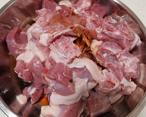 Guangxi characteristic dish, the practice measure of citric duck 1