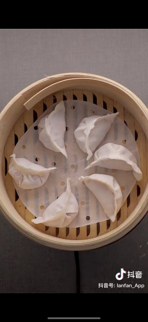 Can explode the practice measure of the crystal tomato dumpling of the oar 7