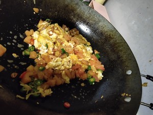 The practice measure that golden soup tomato fries an egg 8