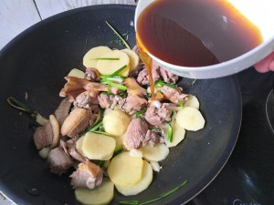 The practice measure of duck of stew of arenaceous boiler potato 6