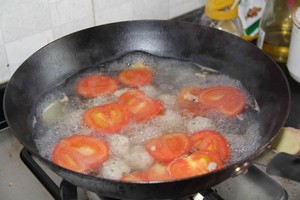 The practice measure of soup of a round mass of food of stay of proceedings of tomato acupuncture needle 10