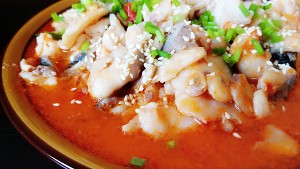 The practice measure of tomato slices of fish meat 5