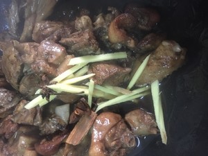 The practice measure of duck of popular hot beer 6
