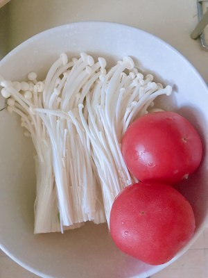 Soup of mushroom of tomato acupuncture needle, the practice measure of super delicacy 1