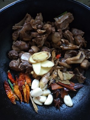 The practice measure of duck of yellow stew beer 4