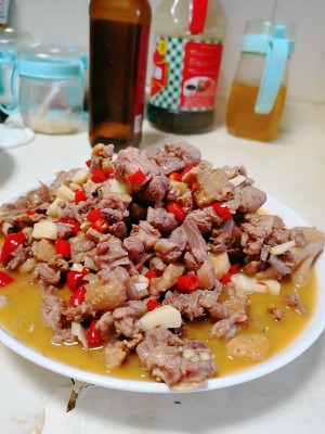 The practice measure that a married woman's parents' home fries young duck 3