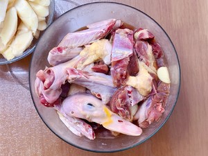 Dining room of golden cat Mi - child the practice measure of ginger    duck 1