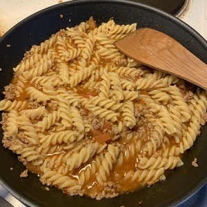 必要なトマト鶏の胸肉の肉の意味の脂肪側を減らす福音伝道の手段 パーティー9