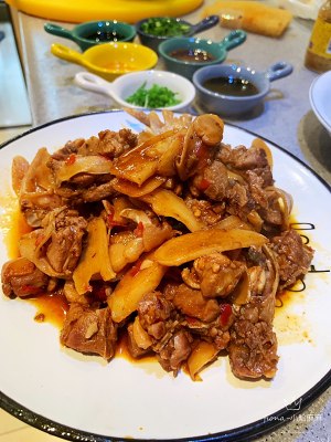 Ginger explodes duck " material is little learn easily; The head is official recipe of two bowls of meals " practice measure 11