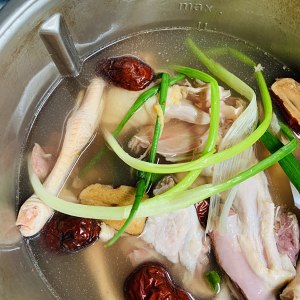 The practice measure of soup of raw ingredient duck 1