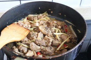 Child ginger duck (young ginger duck) (sweet tender goluptious, exceed go with rice) practice measure 10