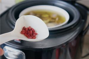 The practice measure of soup of aweto evaporate duck 9
