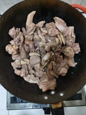 The practice measure of duck of stew of garlic bolt of column Hou sauce 3