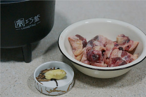 The practice measure of soup of aweto evaporate duck 1